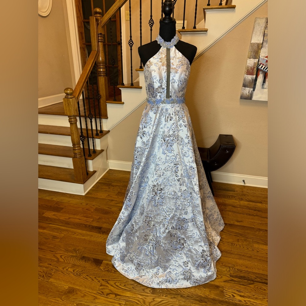 220- Vienna prom gown